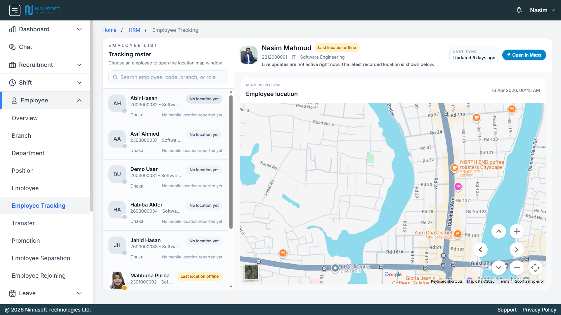 Nimu HR employee tracking view showing tracking roster, employee list, last location status, map window, sync status, and open in maps action
